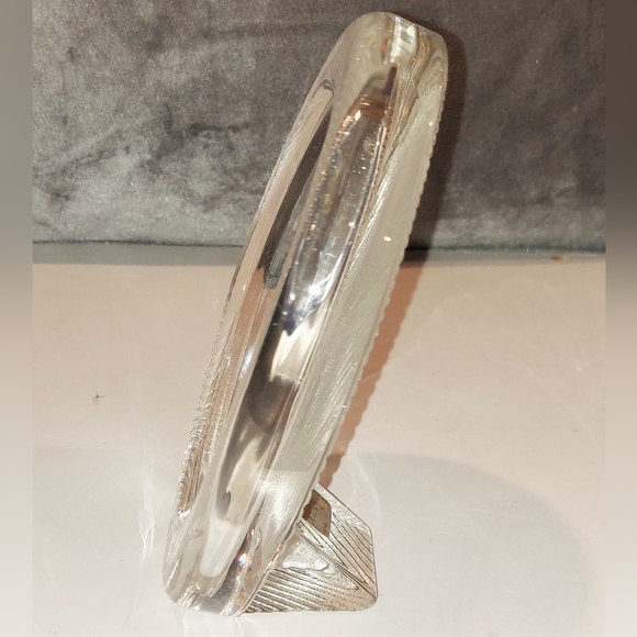 NIB VINTAGE MIKASA ETCHED CRYSTAL OVAL WEDDING PICTURE FRAME MADE IN GERMANY - Picture 6 of 8